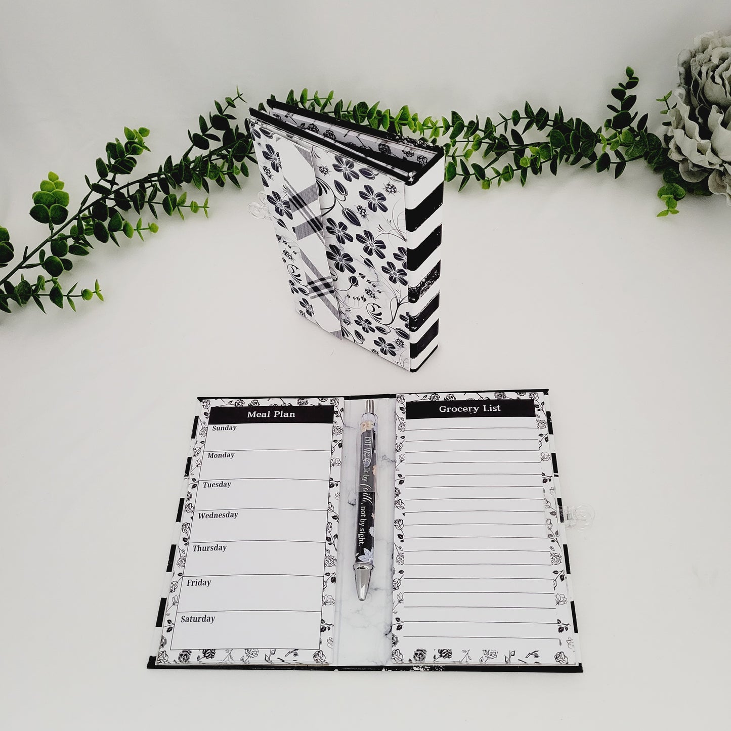 Meal Planner Folio-Black Striped