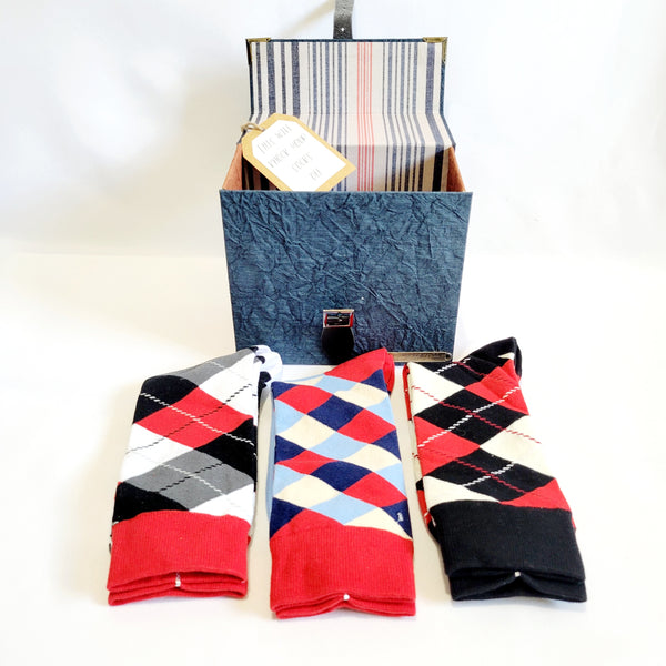 Suitcase Style Gift Box with Socks for Men